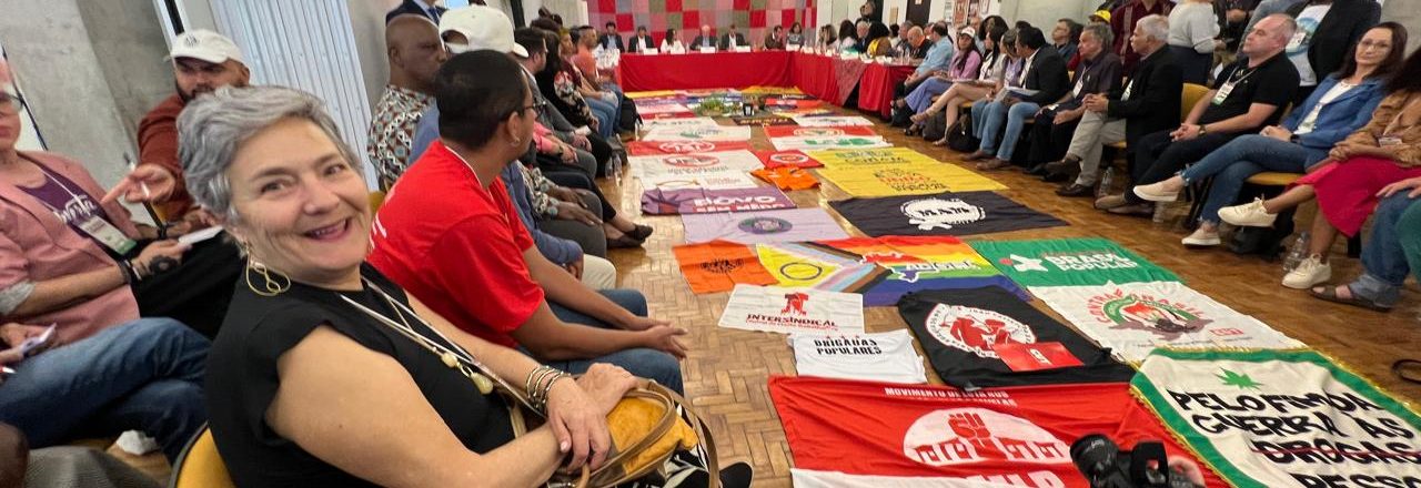 Presidenta da AASPTJ-SP participa de encontro do presidente Lula com movimentos sociais e centrais sindicais